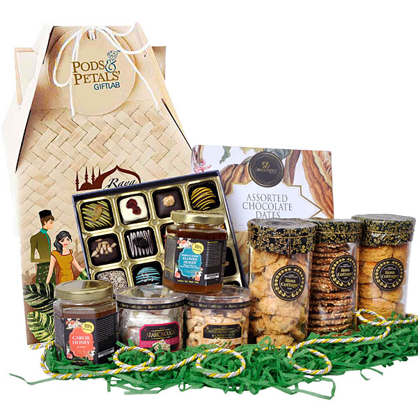 Puteoli Halal Food Basket Hamper