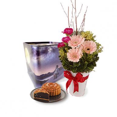 Sweet Reverie- Durian Lava Mooncake Gift with Gerberas Flowers