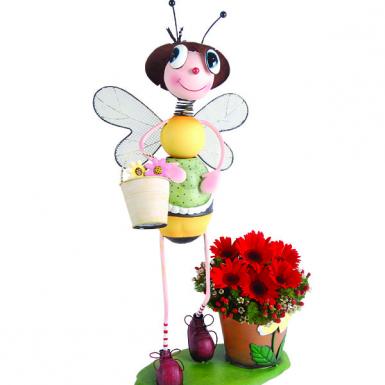 Garden Bea Bee - Metal Planter with Daisies