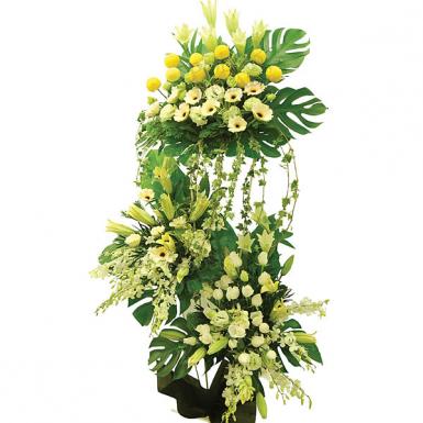 Reminiscence - Grand Condolence Wreath Flower Stand