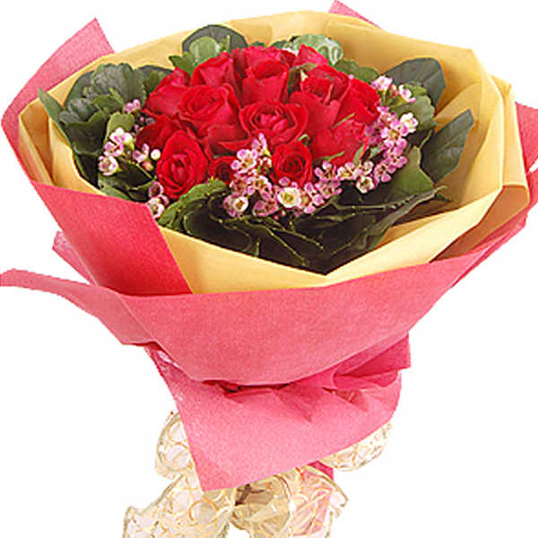 Prettie Red Valentine - 15 Roses Hand Bouquet