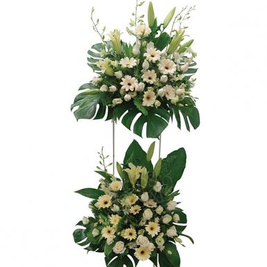 Devotion - Condolence Floral Wreath