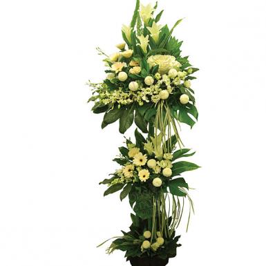 Life Cycle - Grand Condolence Wreath Flower