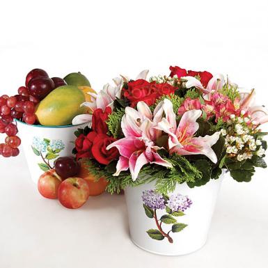 Duet Aplenty - Fresh Fruits Hamper with Flowers