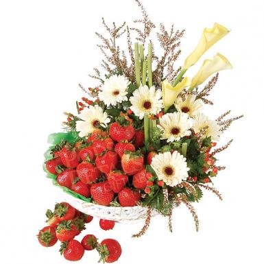 Strawberry Galore - Fruits Hamper Be Well Flower Gift