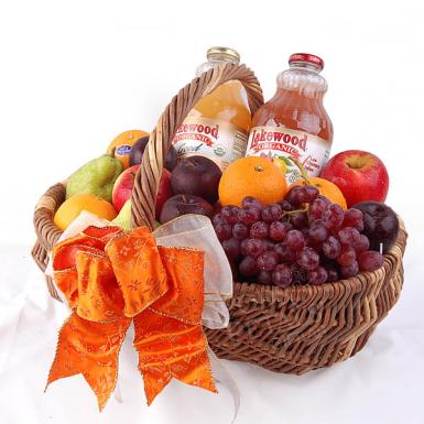 Juicy Fruitti - Fresh Fruits Basket with Juices Hamper