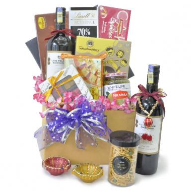 Cheeta - Indian Food Hamper Wolfblass Wines Diwali Chocolates