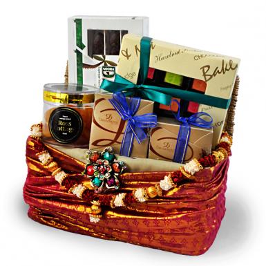 JIRAAF DIWALI SAVORY HAMPER