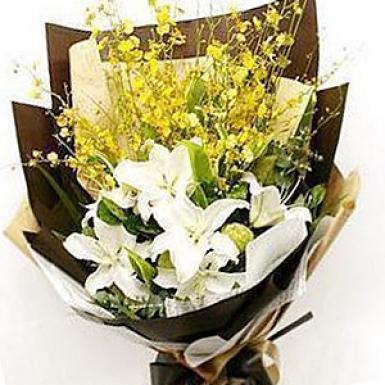 DANCING CASA - CASALBLANCA LILIES BOUQUET