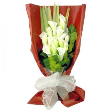 REFINED KAYLA - CALLA LILIES BOUQUET