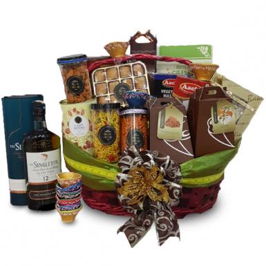Nici Singleton Hamper - Indian Food Whisky Basket Gift