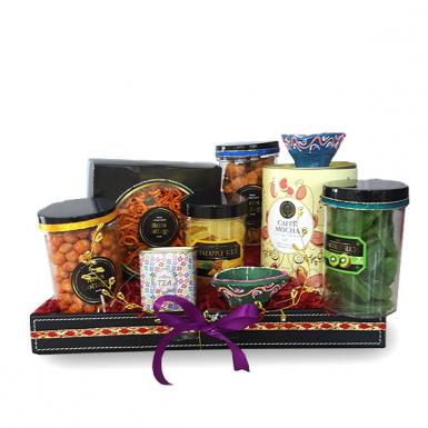 CELARI VEGAN DIWALI - DEEPAVALI VEGETARIAN HAMPER