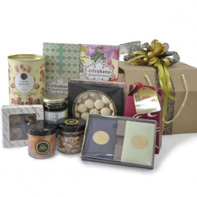 Basarili Halal Hamper - Halal Cookies, Honey, Nuts, Serunding Food Gift