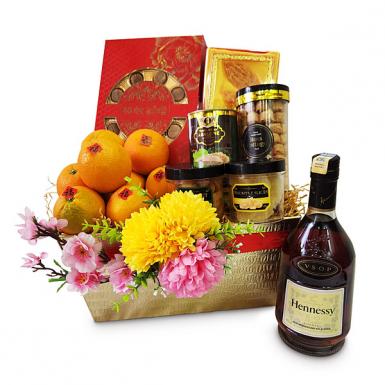 Magnolia Oriental Gift Hamper - Hennessy VSOP, Scallop, Abalone