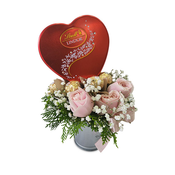 Aphrodite Heart - Love Lindt Chocolates with Roses