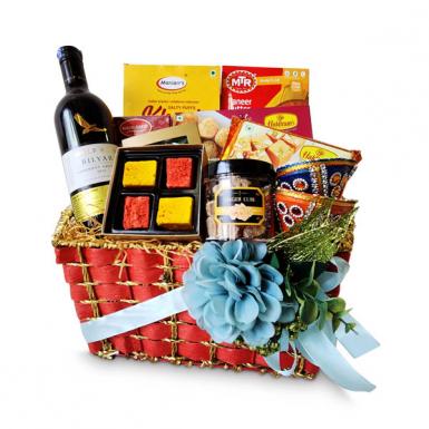 Komal Indian Hamper Basket Diwali - Wolfblass Wine