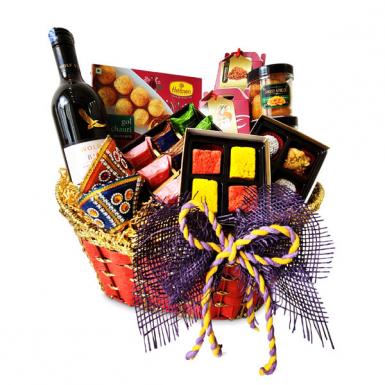 Mazaboot Royce Chocolate Wine Diwali Hamper