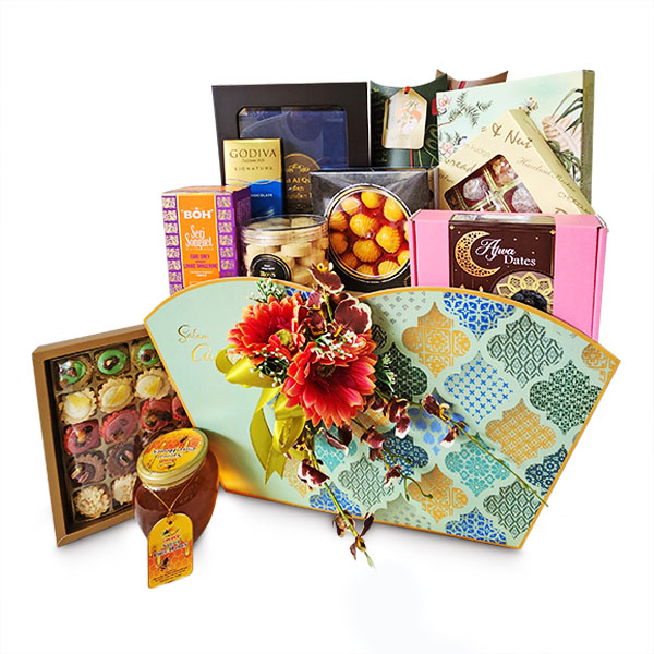 Eazama Halal Hamper - Raya Cookies, Kurma Ajwa, Serunding, Pineapple Tart Gift