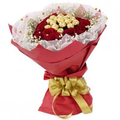 Dainty Rocher - Ferrero Rocher Chocolate Bouquet with Roses