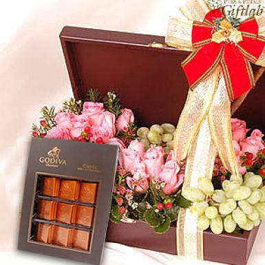 Lingonberry Godiva - Chocolate with Grapes & Roses Flower