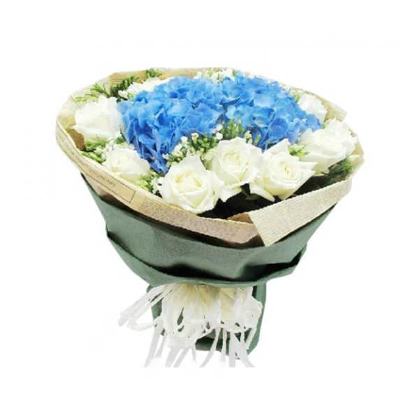 Poisy Hydrangea imported blue hydrangea and white rose bouquet with premium wrapping by Giftlab Malaysia